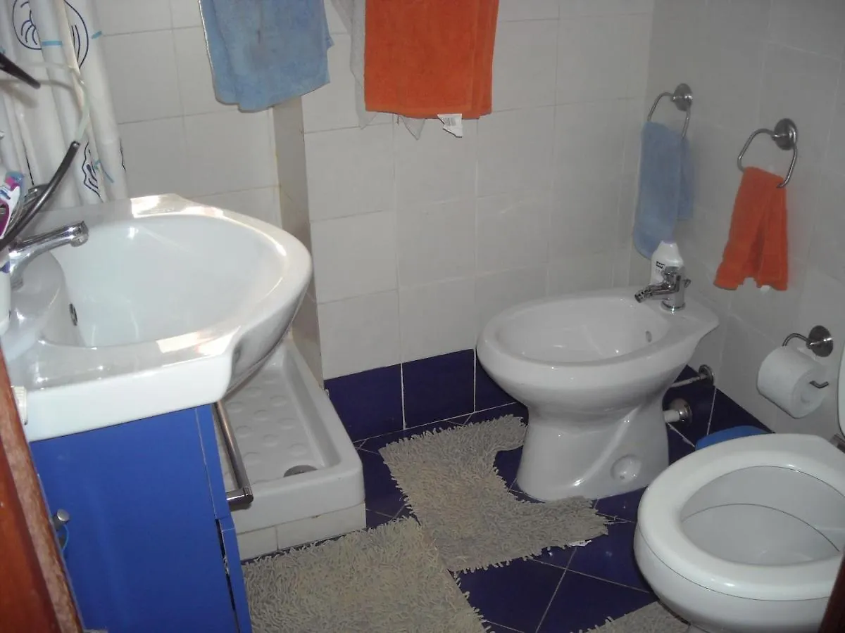 別荘 Apartment Ro A モンデッロ イタリア